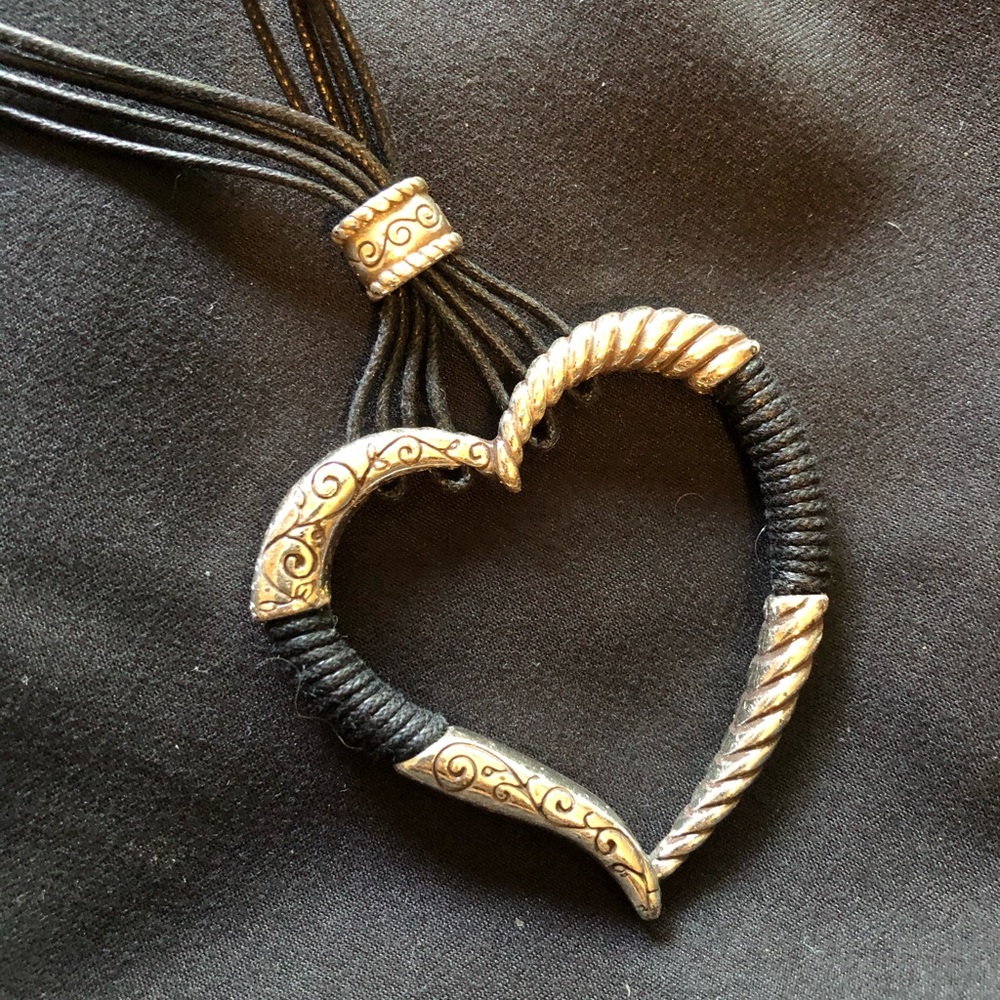 💜 vintage Brighton heart necklace